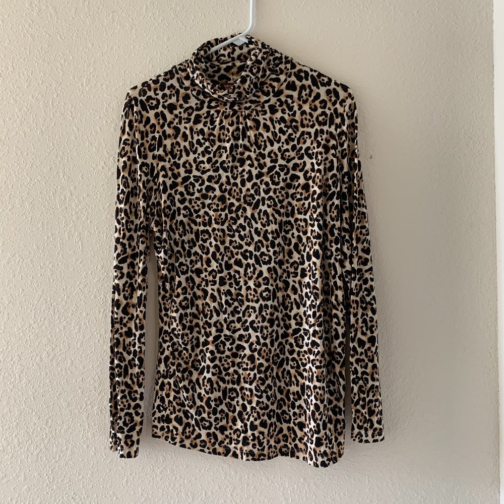 Victor Alfaro Leopard Long-sleeved Turtleneck, L